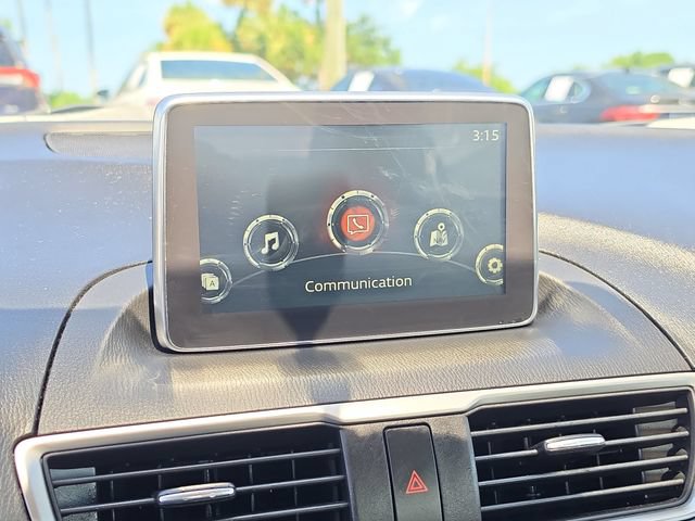 Used 2015 MAZDA MAZDA3 i Touring w/ Technology Package FWD image 24