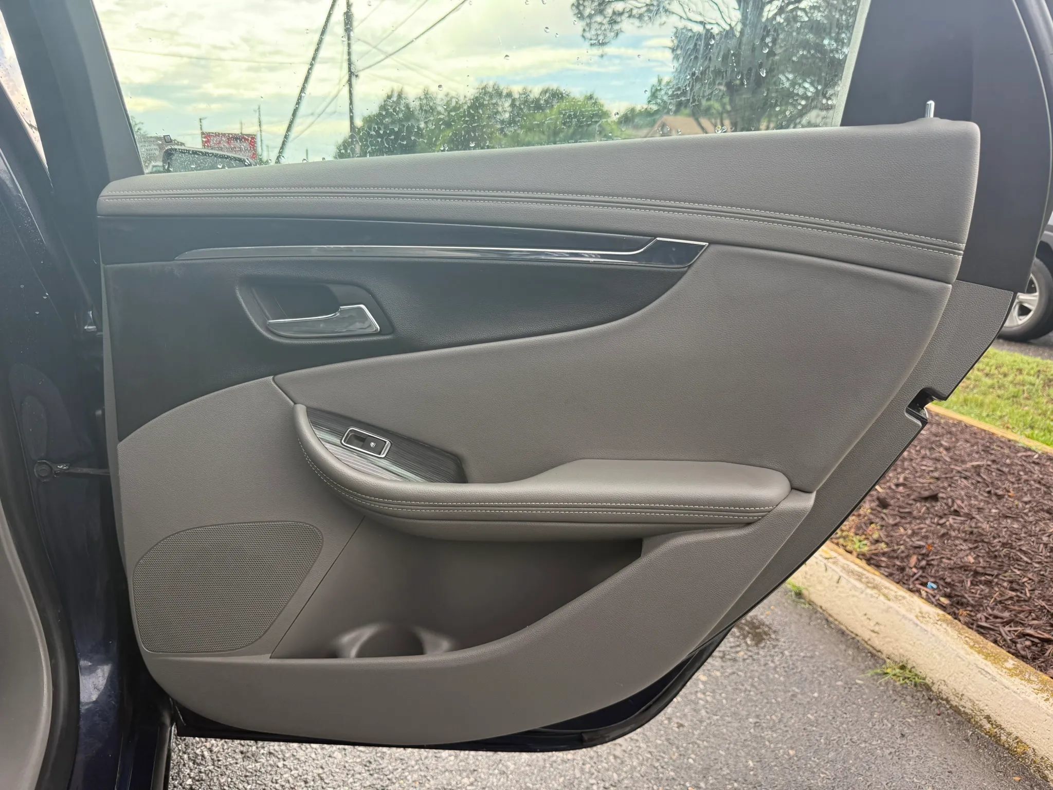 Used 2016 Chevrolet Impala LT w/ Leather Package FWD image 57