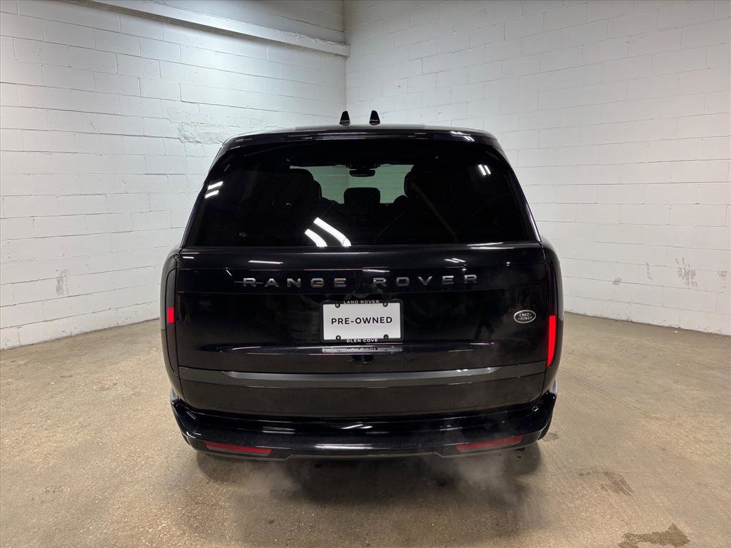Used 2023 Land Rover Range Rover SE image 8