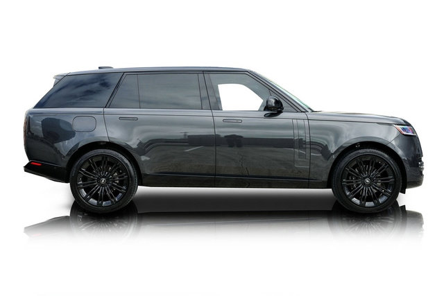 Used 2025 Land Rover Range Rover Long Wheelbase SE image 2