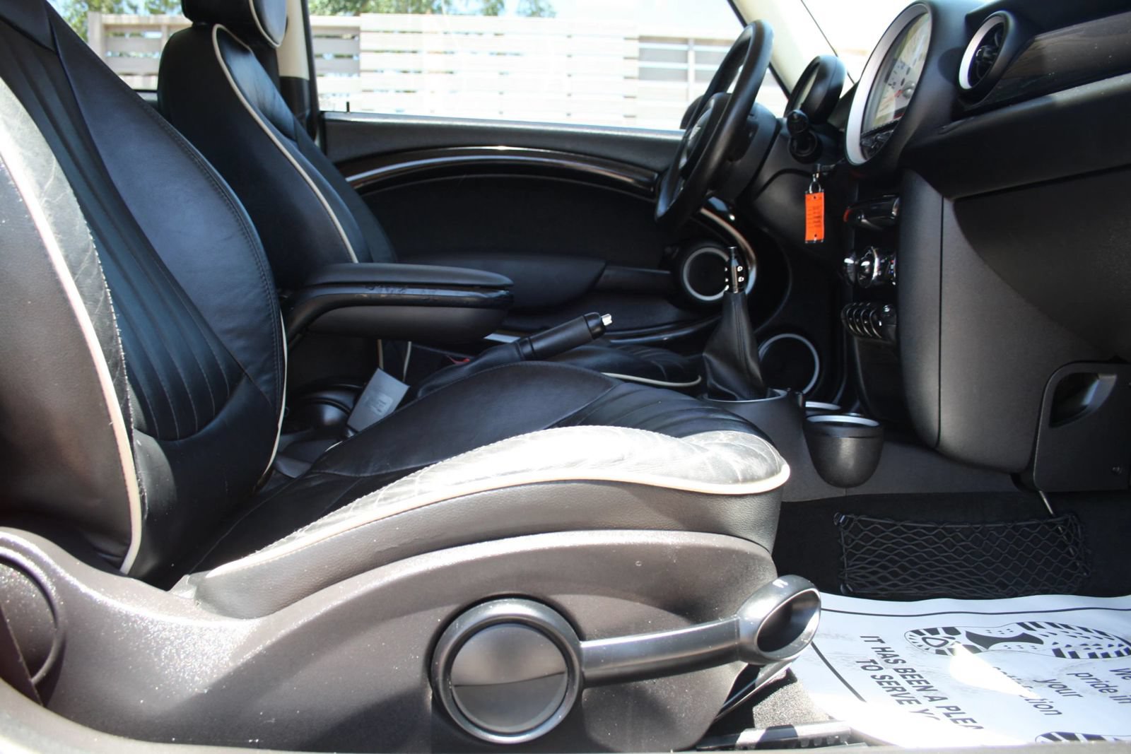 Used 2011 MINI Cooper S FWD image 9