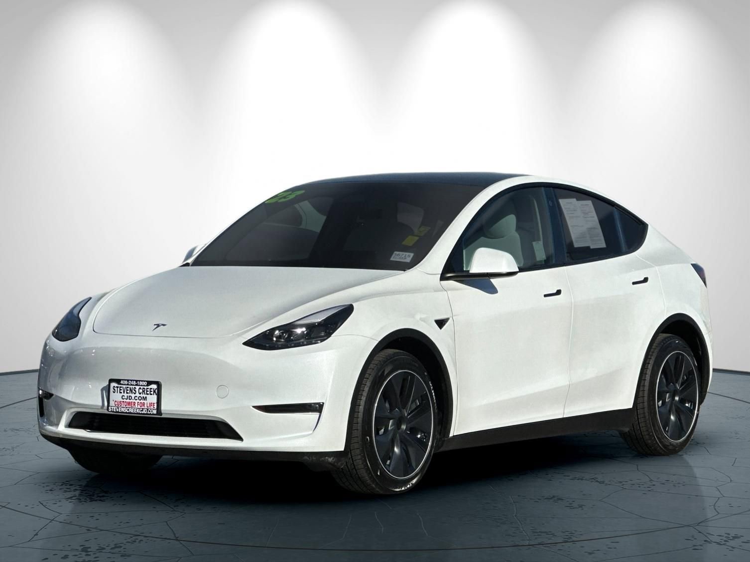 Used 2023 Tesla Model Y Long Range image 8