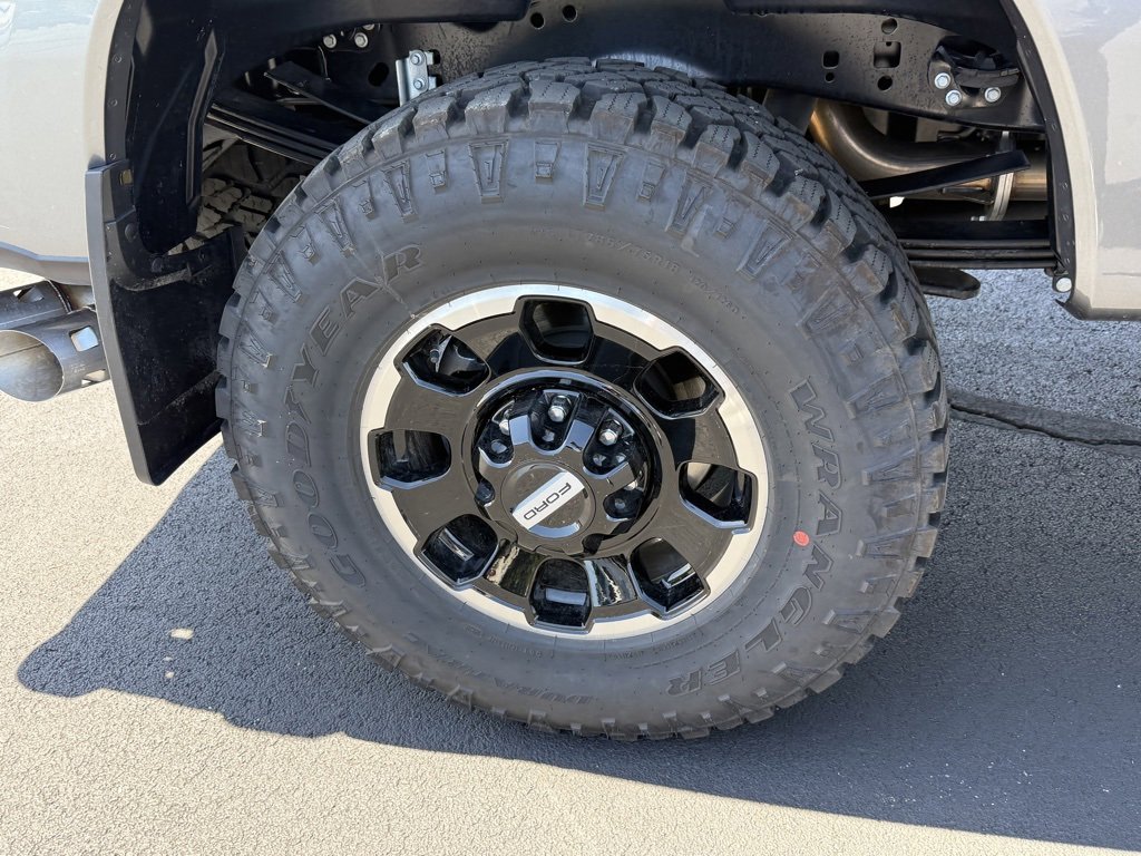 New 2025 Ford F250 Lariat w/ Lariat Ultimate Package image 22