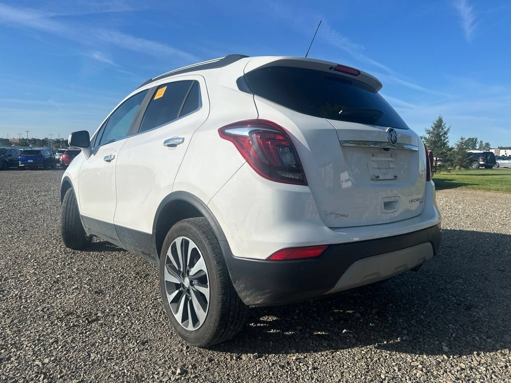 Used 2021 Buick Encore Preferred w/ Safety Package II AWD/4WD image 7
