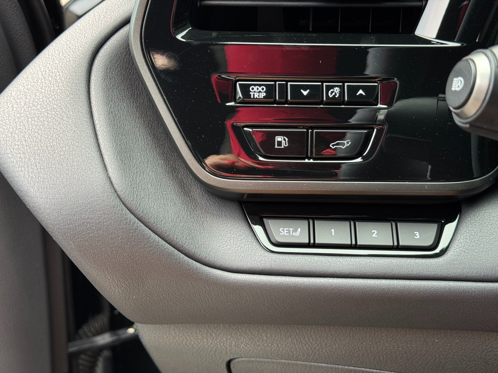 Used 2024 Lexus TX 350 FWD w/ Technology Package image 18