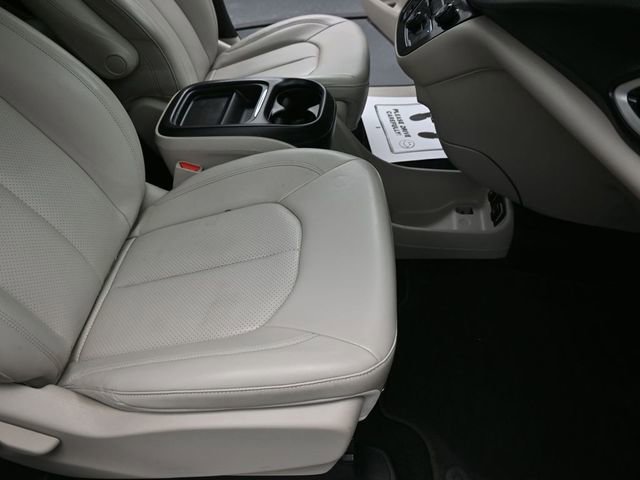 Used 2021 Chrysler Voyager Lxi image 27