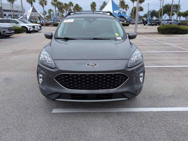 Certified 2021 Ford Escape Titanium w/ Class II Trailer Tow Package AWD/4WD image 8