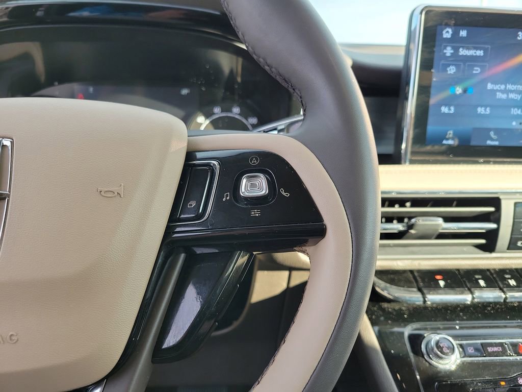 Certified 2022 Lincoln Corsair FWD image 24