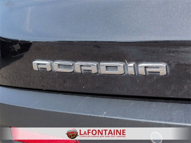 Used 2023 GMC Acadia SLT image 10