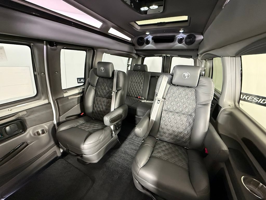 New 2026 Chevrolet Express 2500 w/ Driver Convenience Package RWD image 11