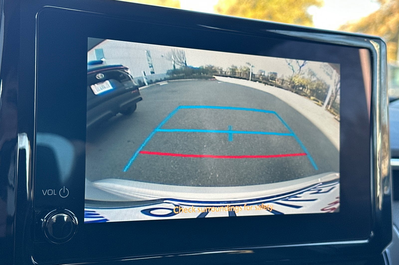 Used 2025 Toyota Corolla LE image 26