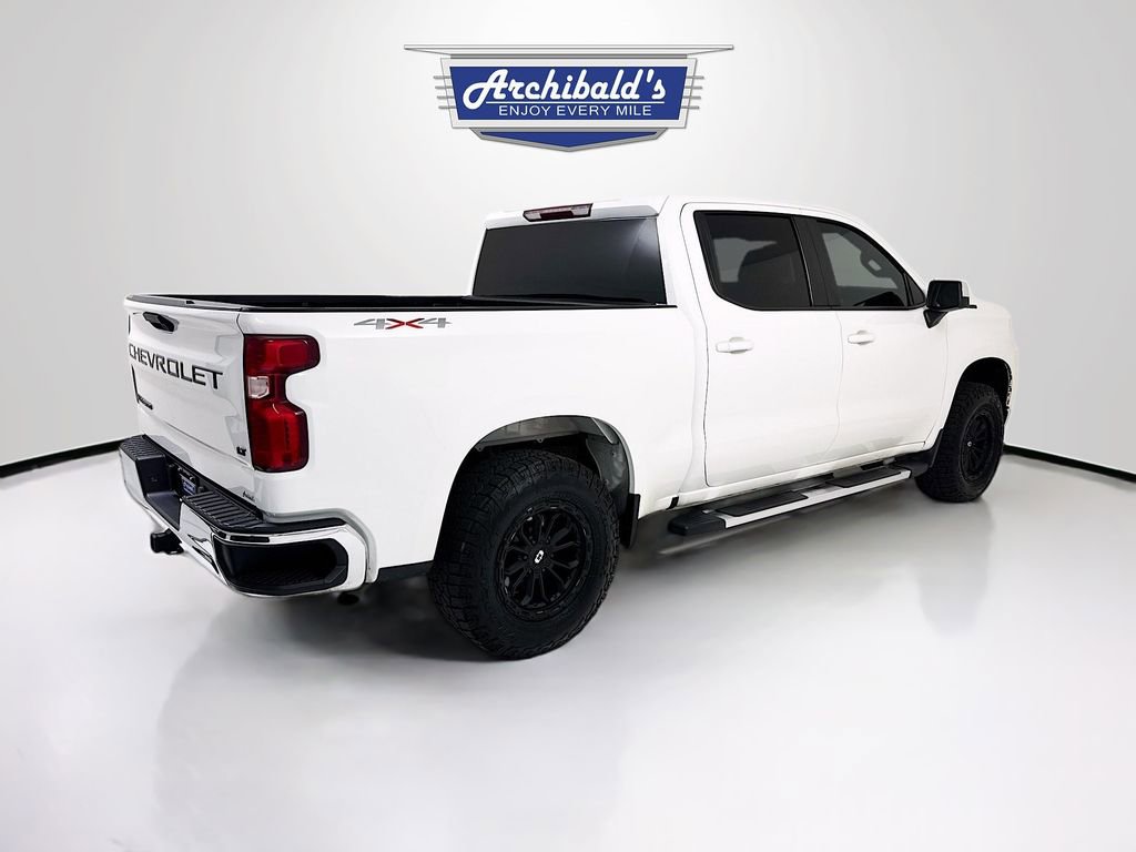 Used 2020 Chevrolet Silverado 1500 LT AWD/4WD image 7