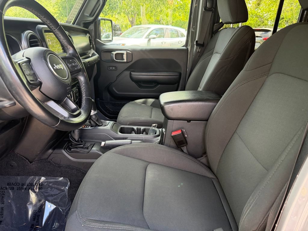 Used 2021 Jeep Wrangler Unlimited Sport AWD/4WD image 18