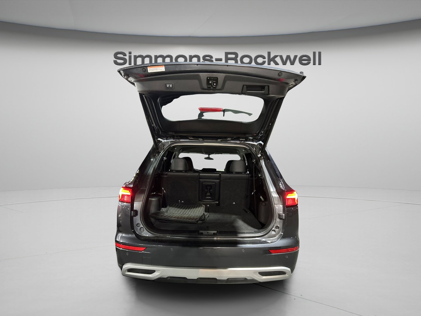 Used 2024 Mitsubishi Outlander SE image 22