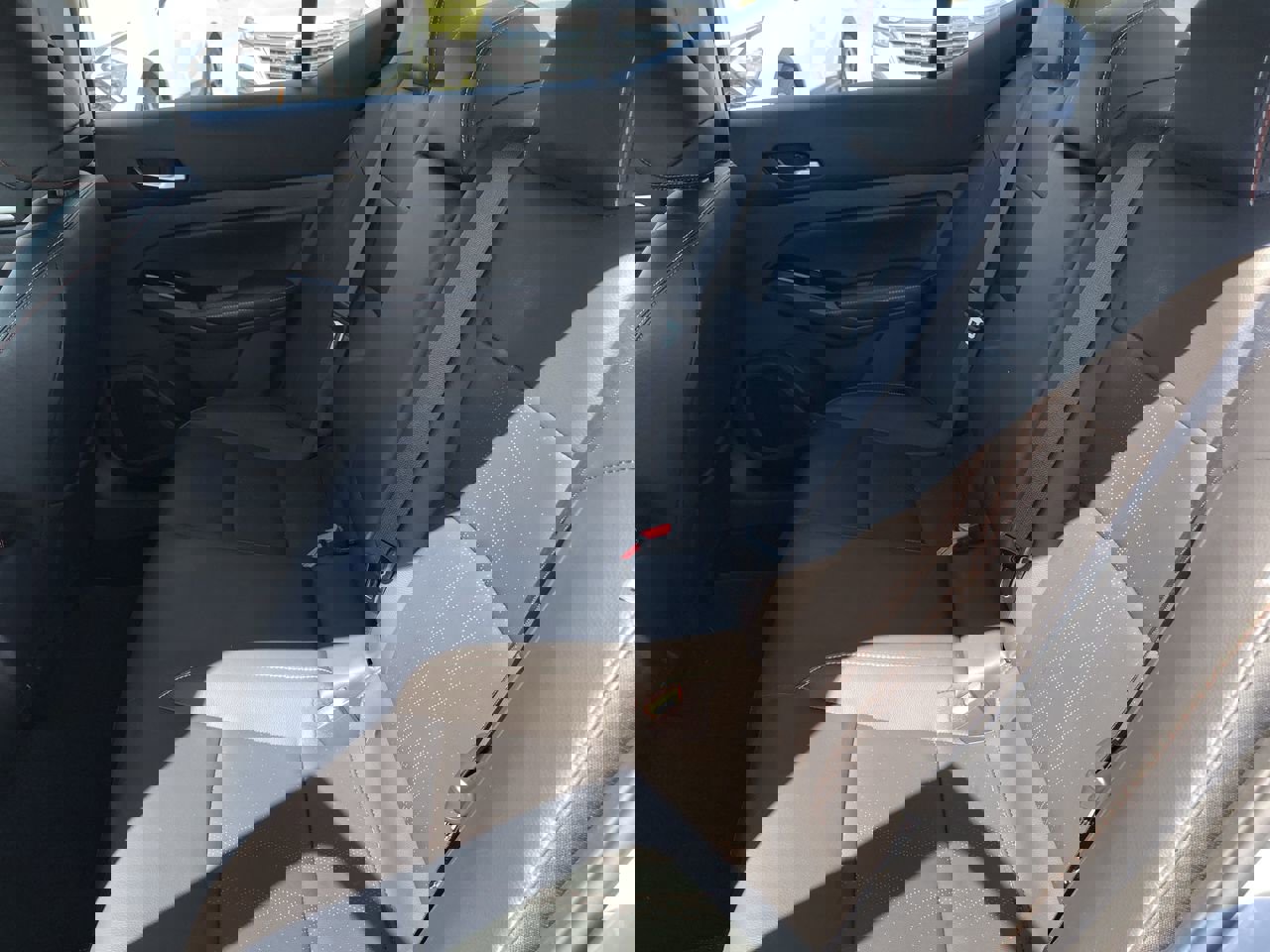 Used 2025 Nissan Altima 2.5 SR w/ SR Premium Package image 19