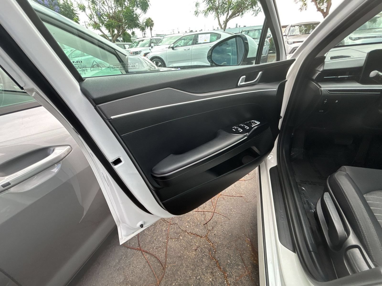 Used 2025 Kia K5 LXS FWD image 22