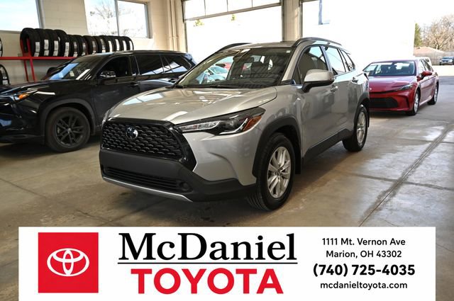 Used 2024 Toyota Corolla Cross LE w/ Moonroof Package AWD/4WD image 1