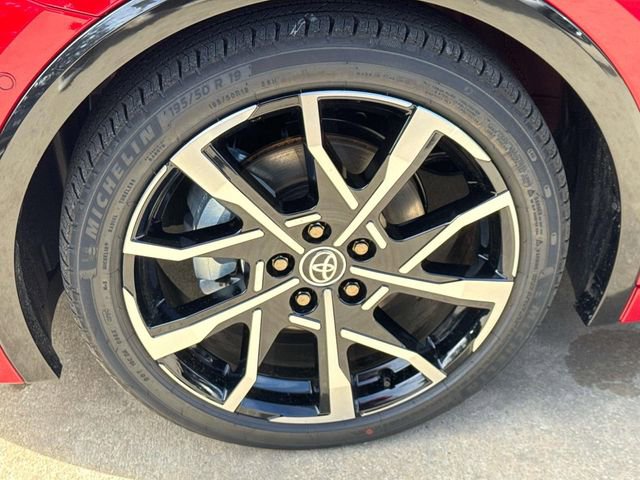 New 2026 Toyota Prius Plug-In Hybrid image 4