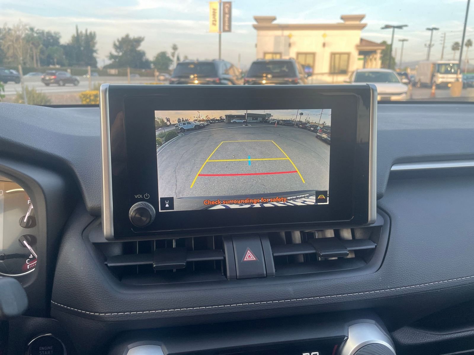 Used 2025 Toyota RAV4 XLE w/ Convenience Package image 27