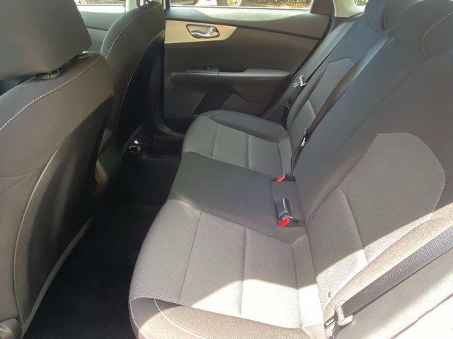 Used 2023 Kia Forte LXS w/ LXS Technology Package FWD image 9