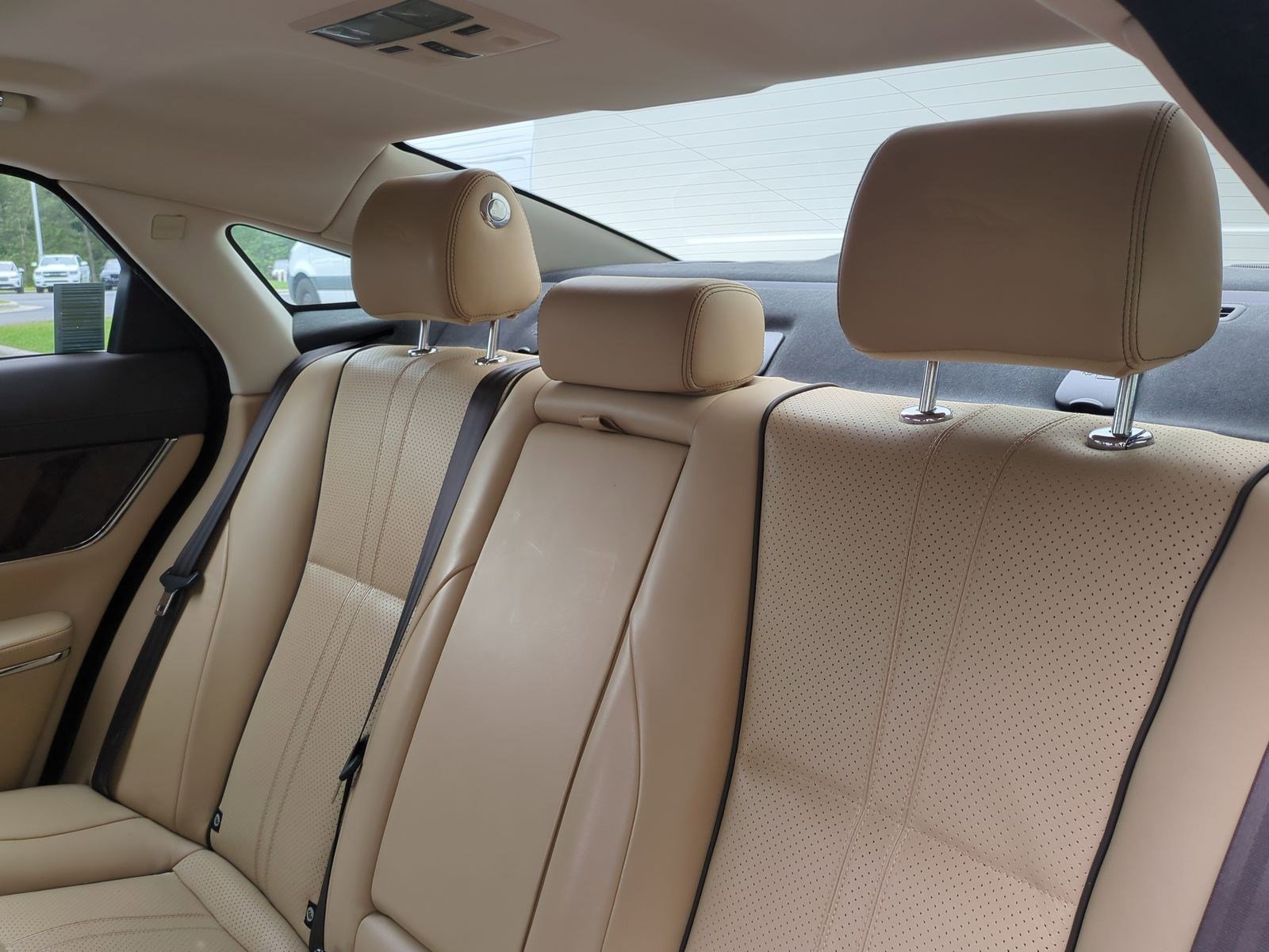 Used 2019 Jaguar XJ R-Sport AWD/4WD image 30