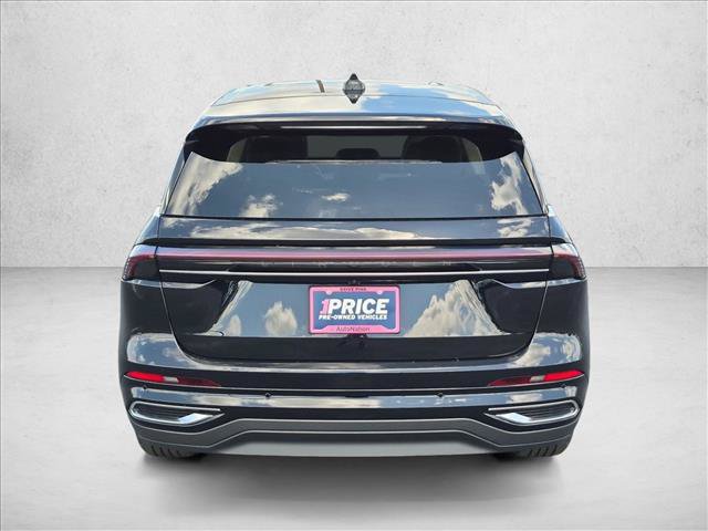 Used 2024 Lincoln Nautilus Premier w/ Equipment Group 102A AWD/4WD image 7