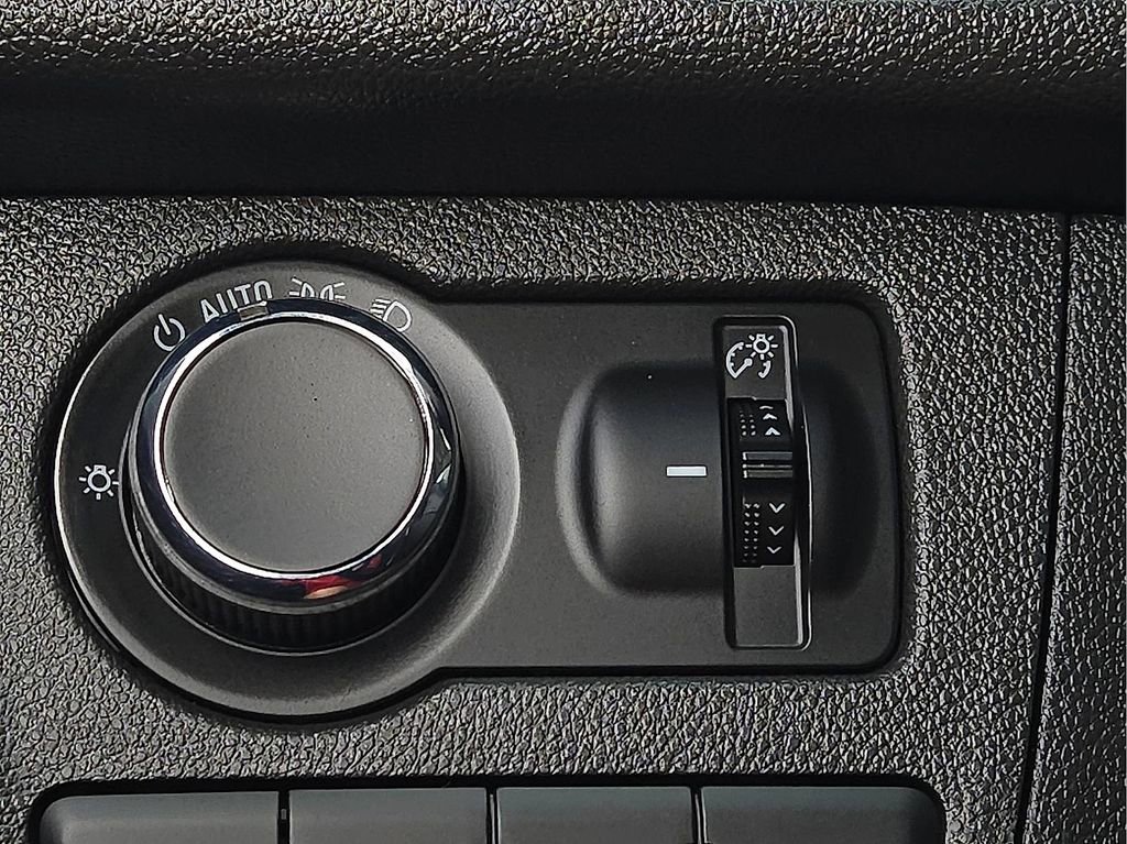 Used 2020 Chevrolet Spark LS FWD image 17