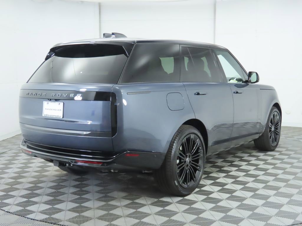 New 2025 Land Rover Range Rover SE image 5