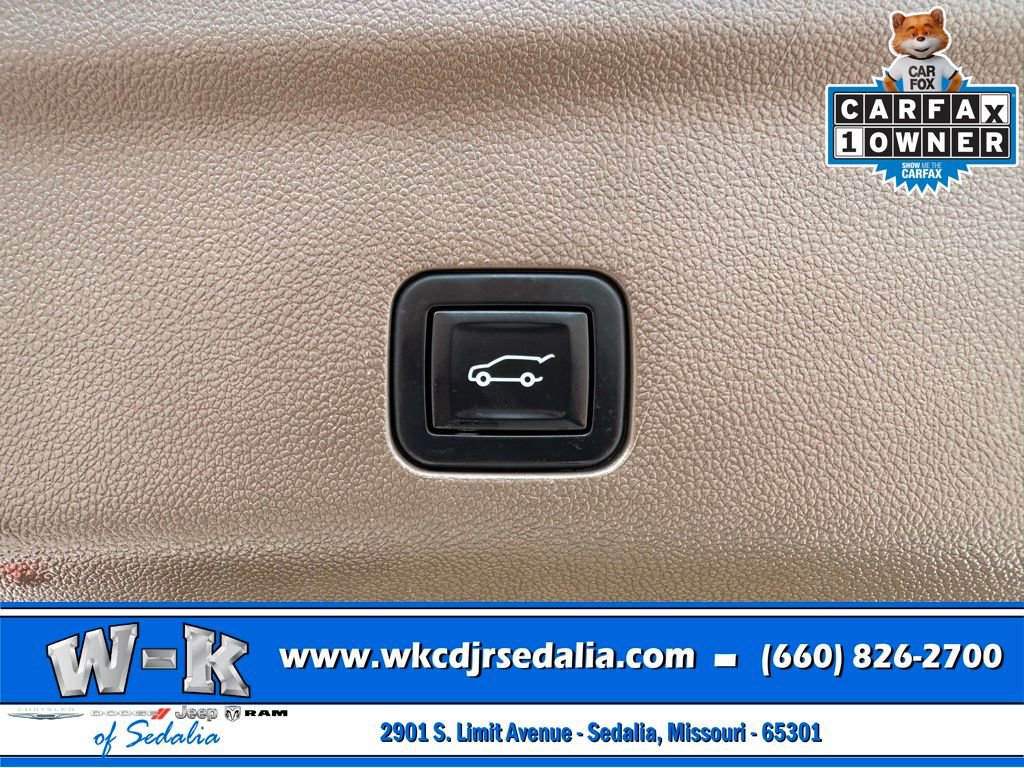 Used 2023 GMC Yukon XL Denali AWD/4WD image 40