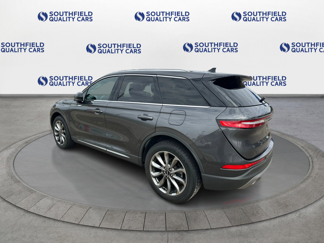 Used 2020 Lincoln Corsair FWD w/ Premium Package image 4