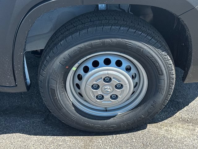 New 2026 RAM ProMaster 2500 w/ Convenience Group FWD image 9