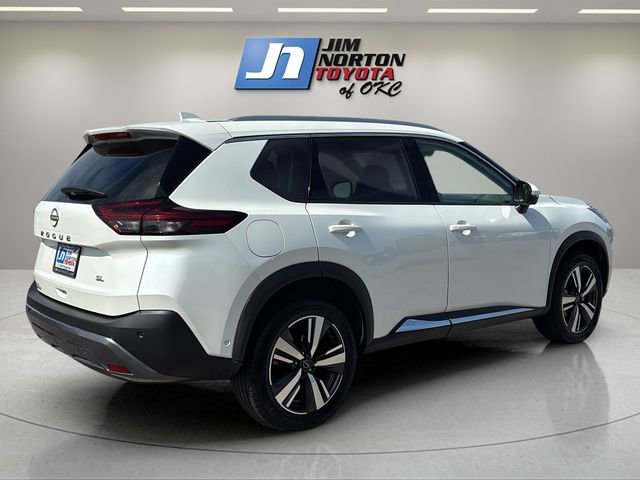 Used 2023 Nissan Rogue SL w/ SL Premium Package FWD image 5