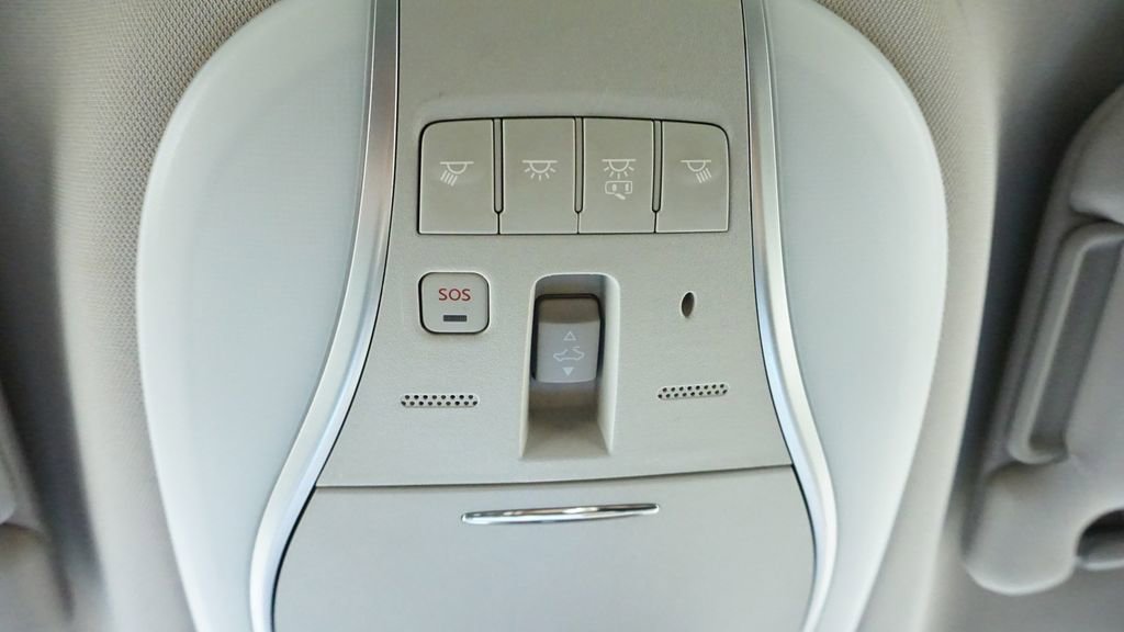 Used 2014 INFINITI QX60 AWD w/ Premium Plus Package image 36