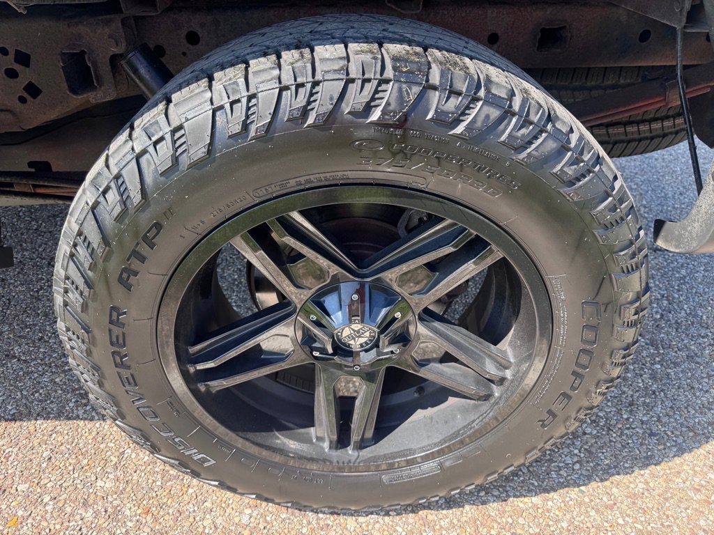 Used 2013 Ford F150 FX4 w/ Luxury Equipment Group image 16