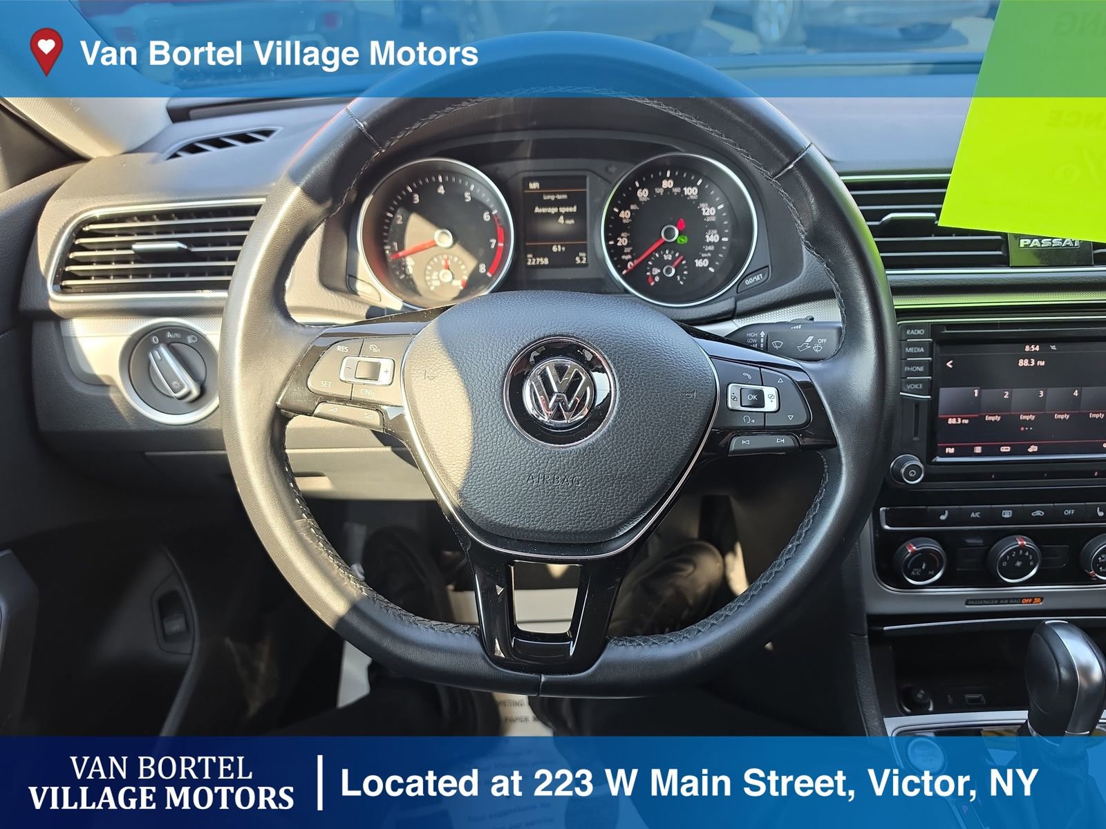 Used 2019 Volkswagen Passat 2.0T Wolfsburg w/ Wheels & Sunroof Package FWD image 14