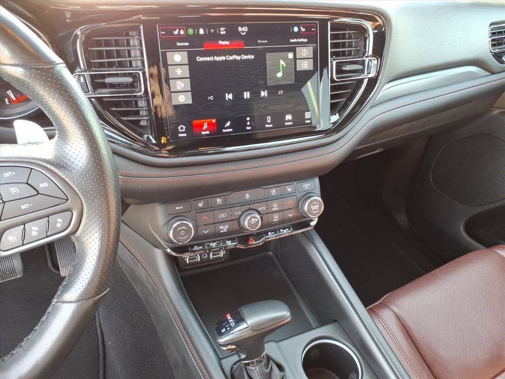 Used 2024 Dodge Durango GT image 23