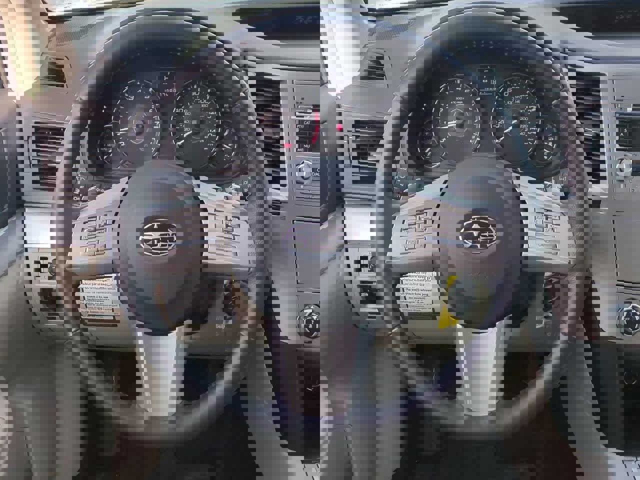 Used 2011 Subaru Outback 2.5i Premium image 21