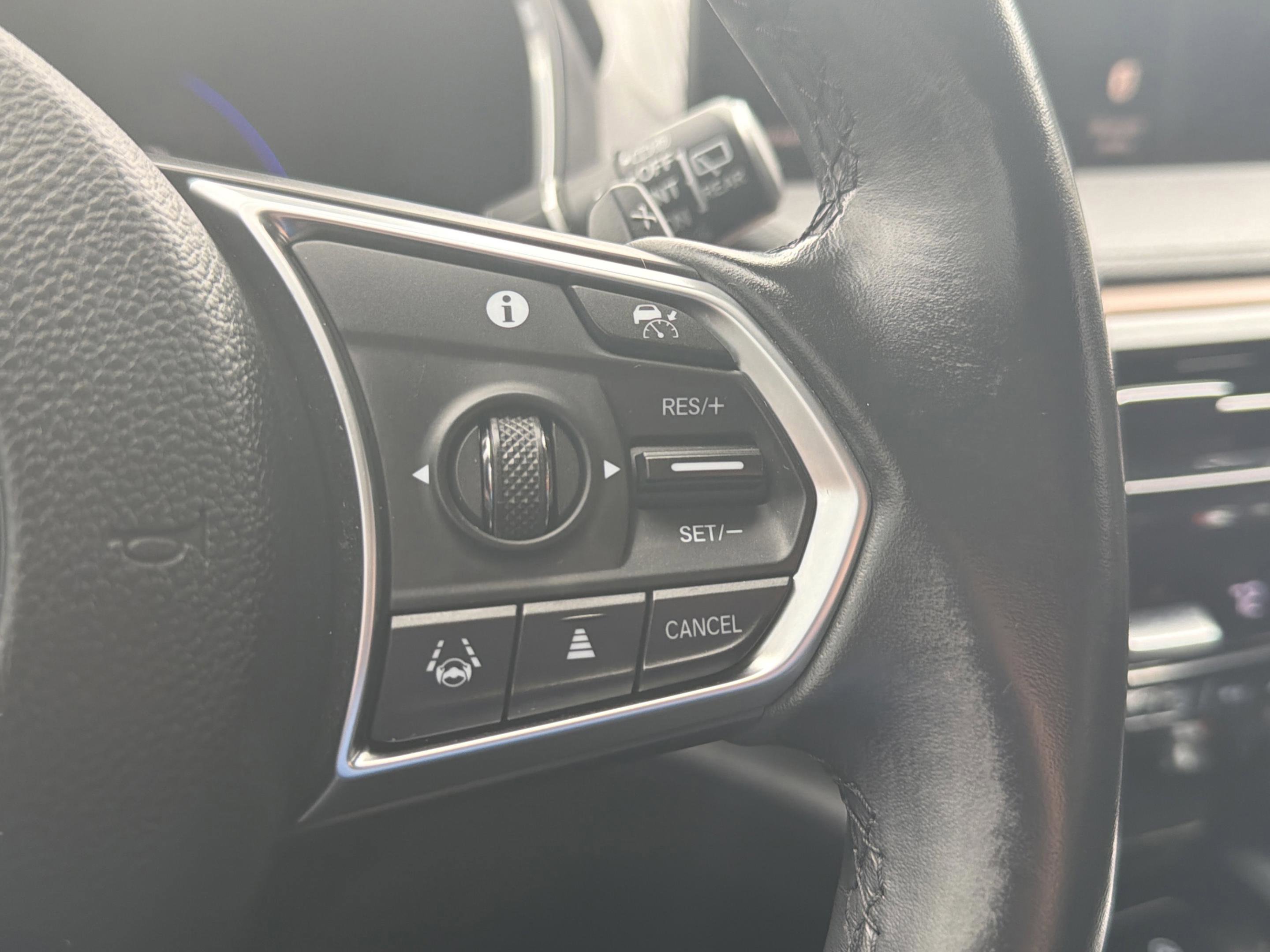 Used 2022 Acura MDX FWD image 12