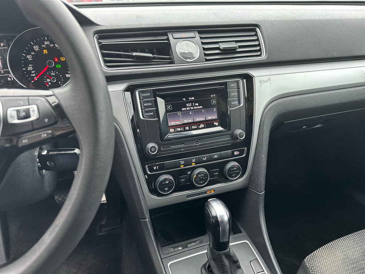 Used 2017 Volkswagen Passat 1.8T S image 12