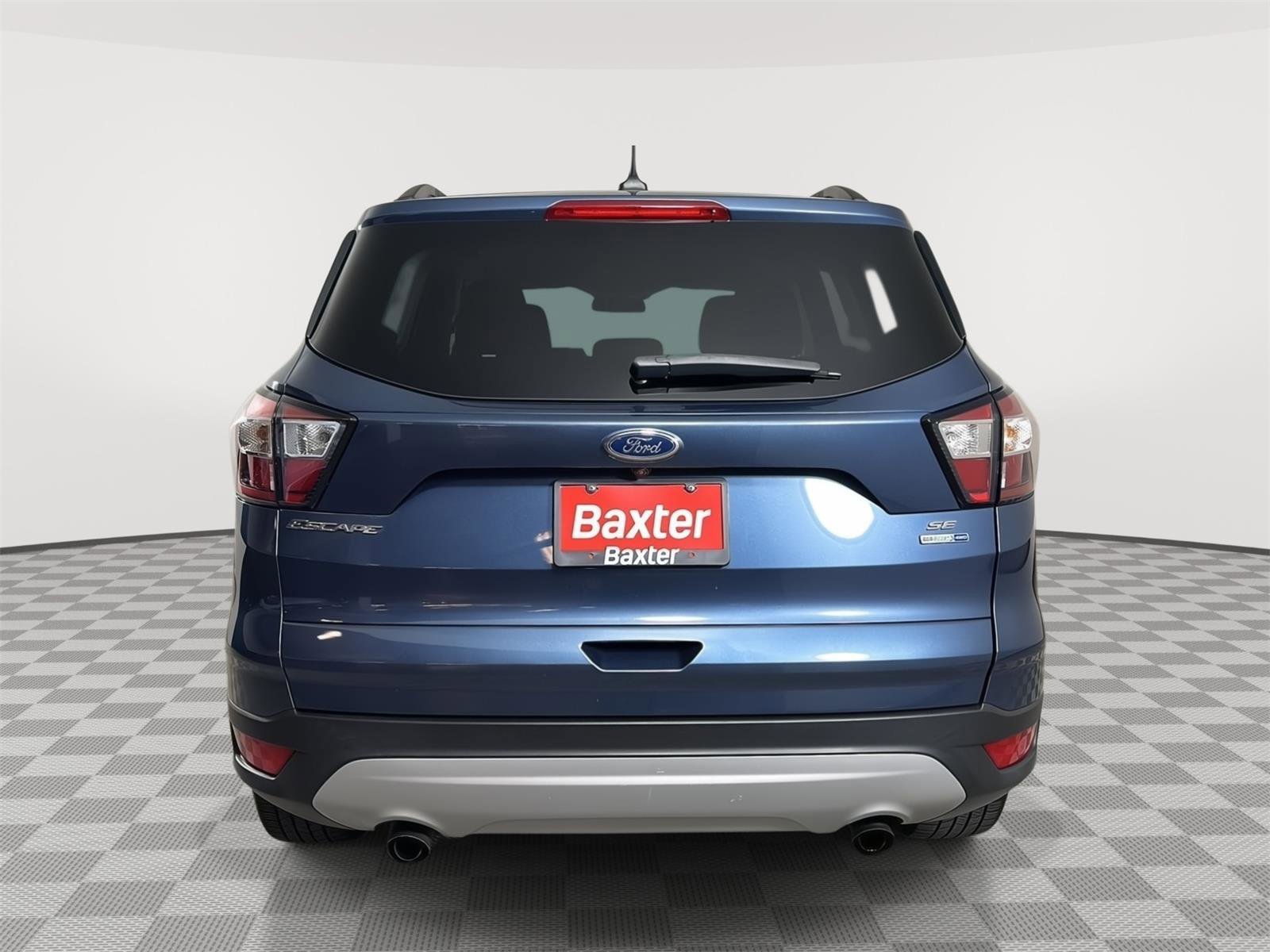 Used 2018 Ford Escape SE w/ SE Sync 3 Package AWD/4WD image 18