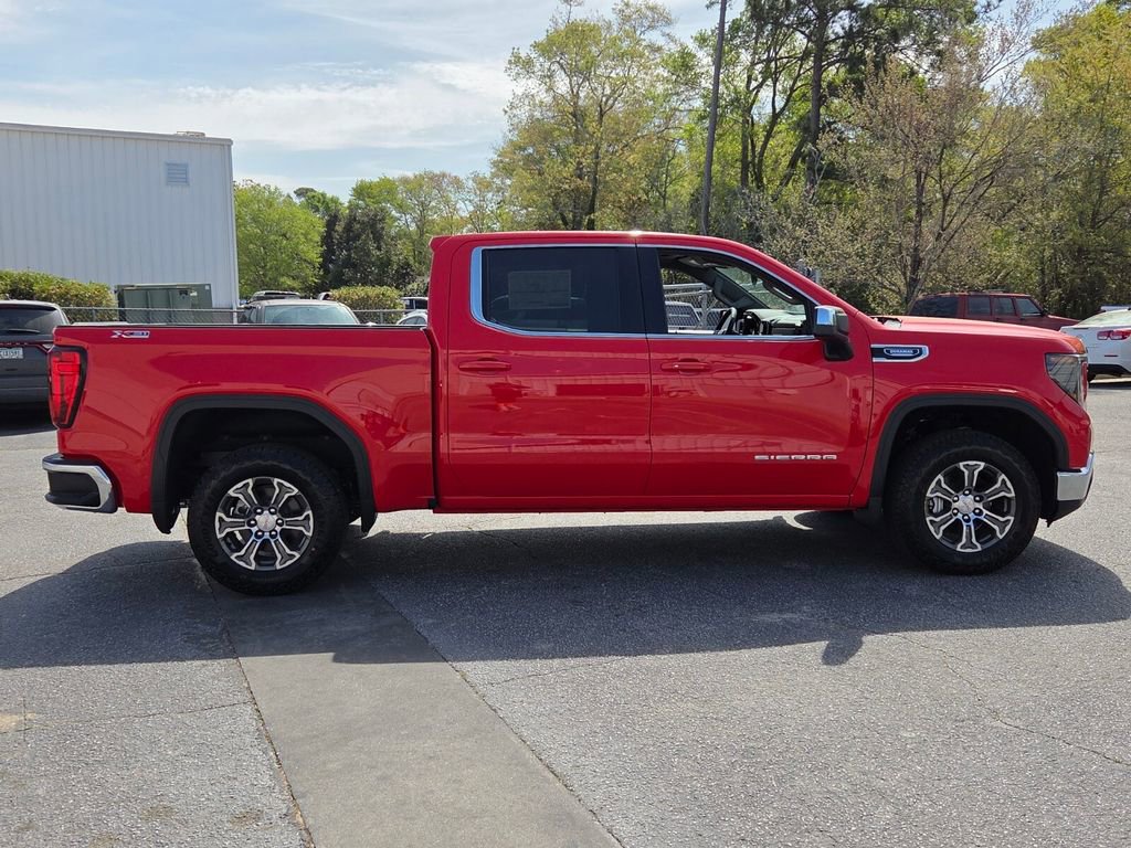New 2026 GMC Sierra 1500 SLE image 11