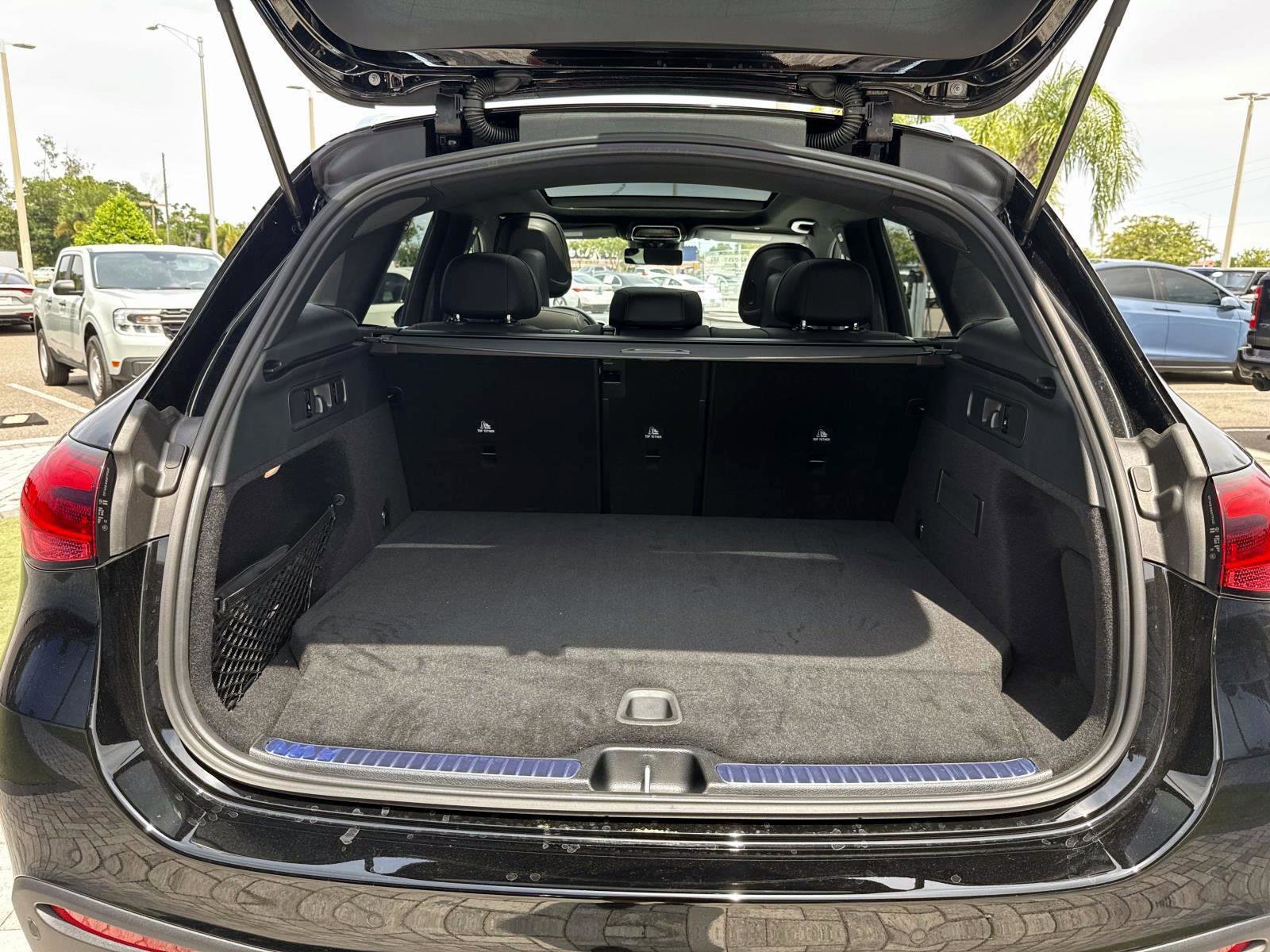 New 2026 Mercedes-Benz GLC 350e 4MATIC image 10