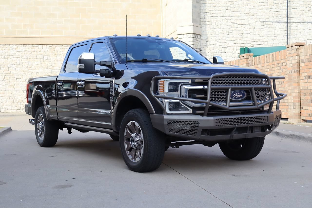 Used 2022 Ford F250 King Ranch w/ King Ranch Ultimate Package AWD/4WD image 2
