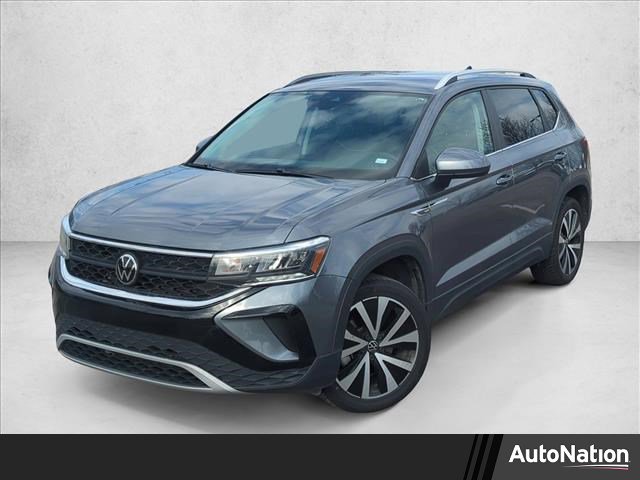 Used 2024 Volkswagen Taos SE video 1