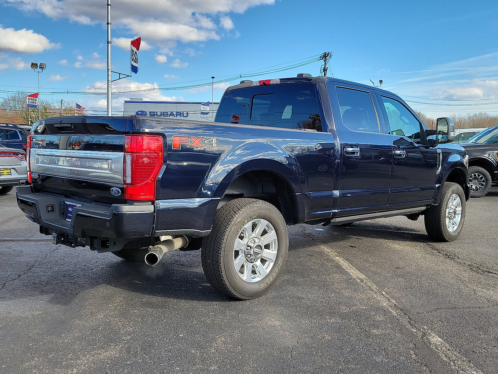 Used 2021 Ford F250 Platinum w/ FX4 Off-Road Package AWD/4WD image 7