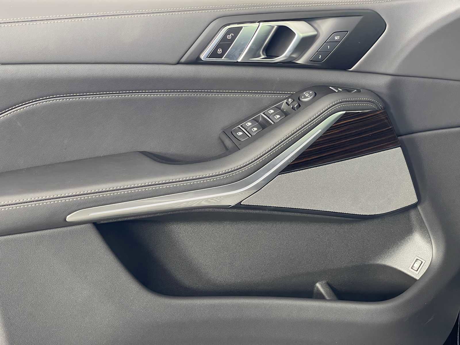 New 2026 BMW X5 xDrive50e AWD/4WD image 15