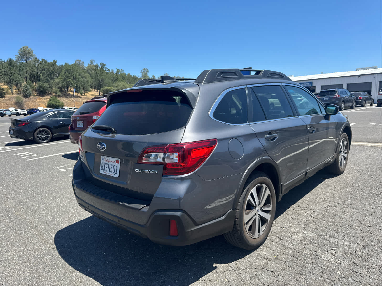 Used 2018 Subaru Outback 2.5i Limited AWD/4WD image 5