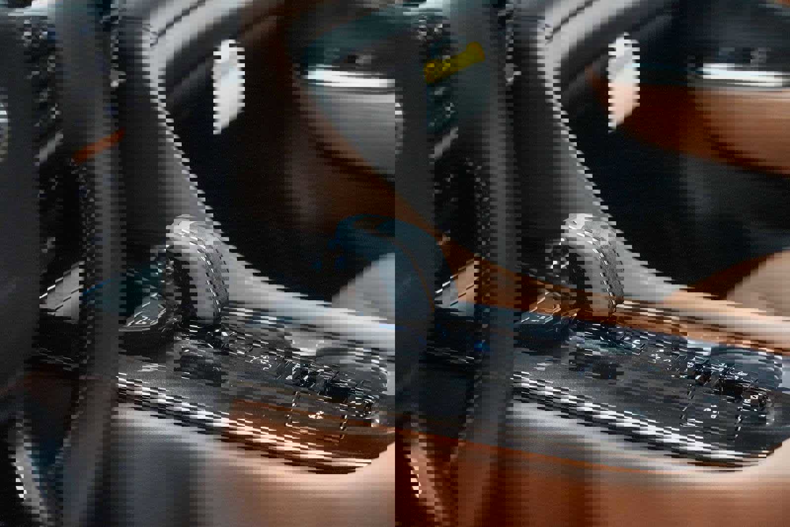 New 2025 Toyota Crown Signia image 22