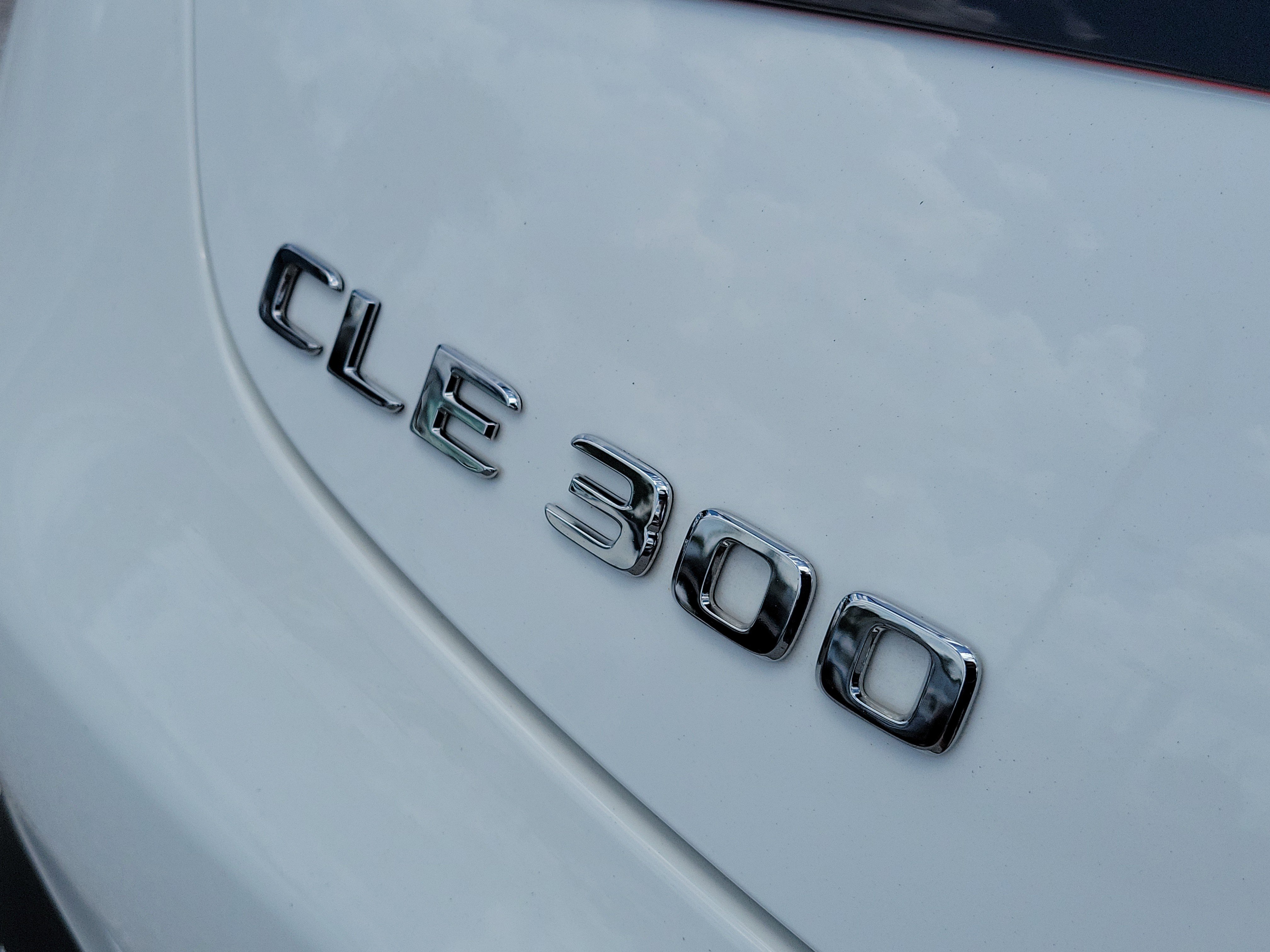 Used 2024 Mercedes-Benz CLE 300 4MATIC Coupe image 6