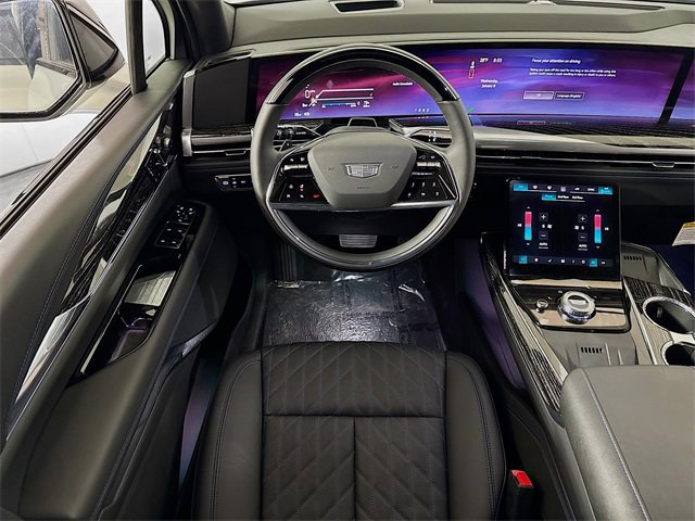 New 2025 Cadillac Escalade IQ Luxury 1 w/ Smart Trailering package image 15